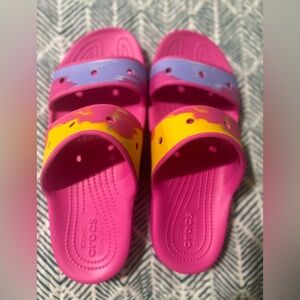 Iconic Crocs Comfort slide on only tried on men’s 10 women’s 12 multi colors